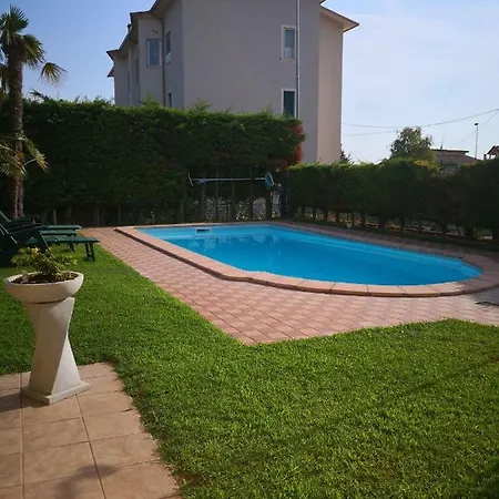 Di Lazise/gardasee 26307 아파트 *