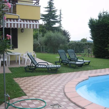 아파트 Di Lazise/gardasee 26307 *